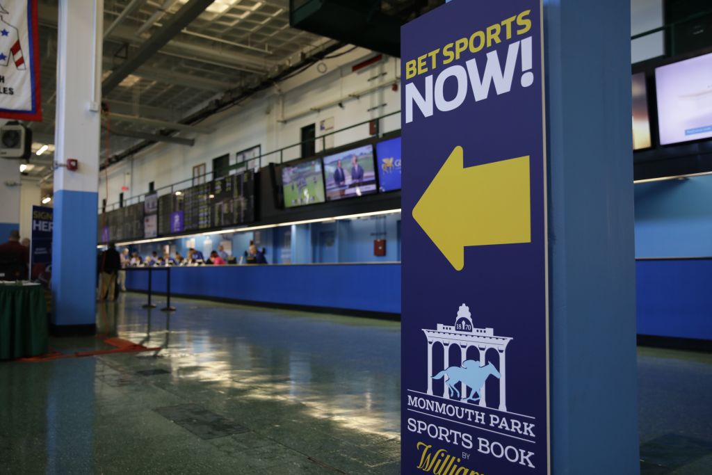 New Jersey Sports Betting Revenue Plunges Due To Pandemic